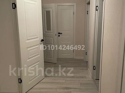 3-комнатная квартира · 75 м² · 1/5 этаж, мкр Акжайык 25 за 180 000 ₸ в Шымкенте, Абайский р-н