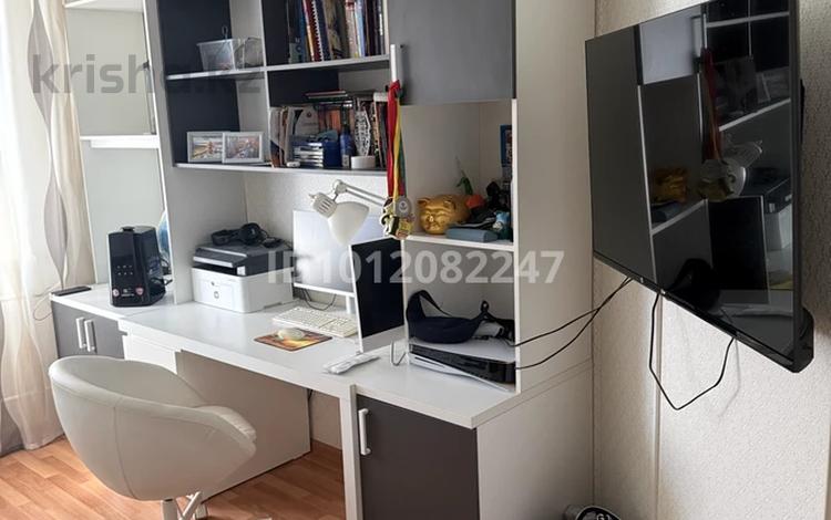 2-бөлмелі пәтер · 56 м² · 4/6 қабат, Садовая — Садовая. Абвгдейка, бағасы: 26.5 млн ₸ в Костанае — фото 2