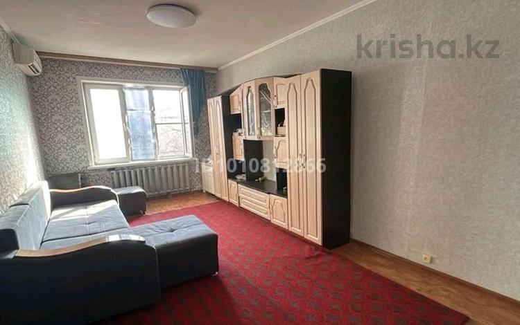 2-комнатная квартира · 50 м² · 5/5 этаж, мкр Тастак-2 22 за 250 000 〒 в Алматы, Алмалинский р-н — фото 2