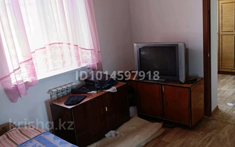 Жеке үй · 4 бөлме · 50 м² · 10 жүзд., 21 8 — Мкр. Алатау, бағасы: 15.5 млн ₸ в Ленгере — фото 2