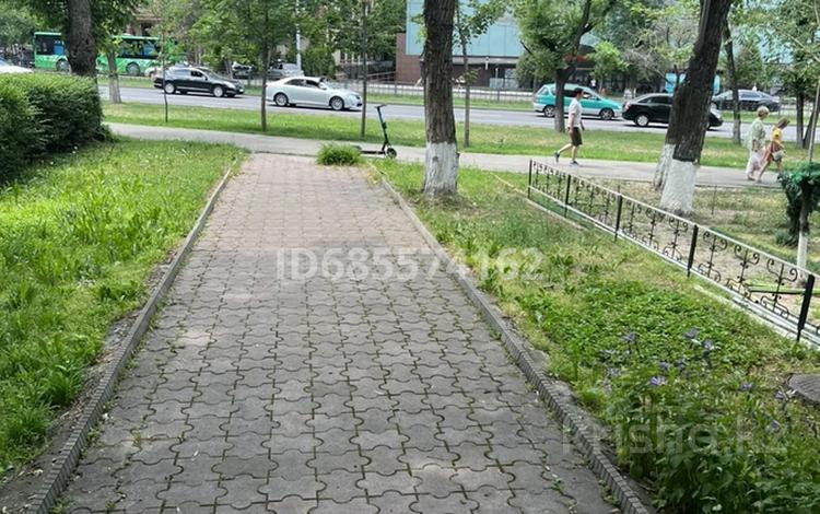 Магазины и бутики · 45 м² за 400 000 ₸ в Алматы, Ауэзовский р-н — фото 2