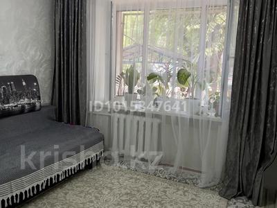 2-комнатная квартира · 31.5 м² · 1/5 этаж, мкр Каратау 37Б — рынок за 8.8 млн ₸ в Таразе