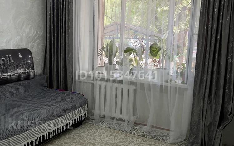 2-комнатная квартира · 31.5 м² · 1/5 этаж, мкр Каратау 37Б — рынок за 8.8 млн ₸ в Таразе — фото 2