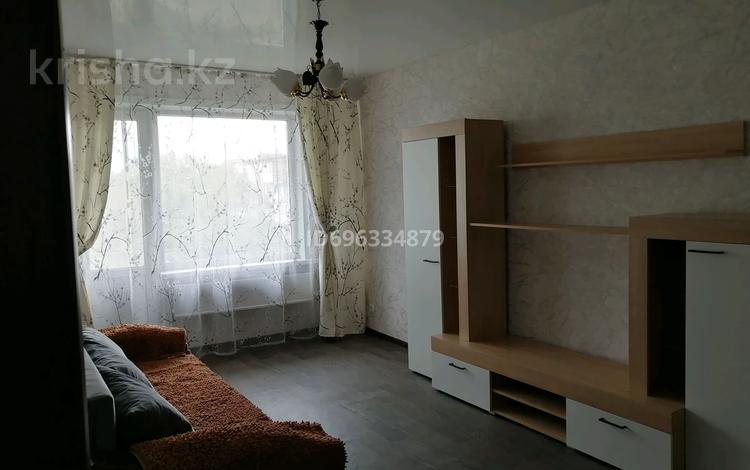 2-комнатная квартира, 49 м², 4/5 этаж помесячно, Беспалова 57/1 — Район б. Гагарина