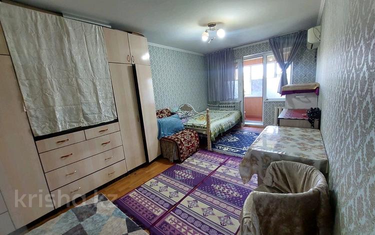 1-бөлмелі пәтер · 32 м² · 4/5 қабат, АЙБЕРГЕНОВА 7, бағасы: 11.5 млн ₸ в Шымкенте — фото 2