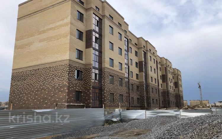 1-бөлмелі пәтер · 55.4 м² · 5/6 қабат, Алтын орда ш/а., Мкр.Батыс-2 54Б — Мустафа Шокай Проспект Алаш, бағасы: 17 млн ₸ в Актобе, мкр. Алтын орда — фото 2