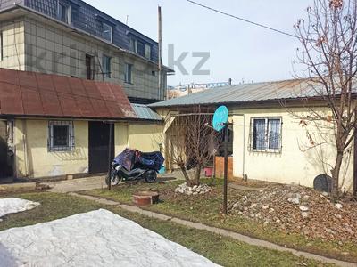 Отдельный дом • 2 комнаты • 40 м² • 3.5 сот., мкр Тастак-1 за 30 млн 〒 в Алматы, Ауэзовский р-н
