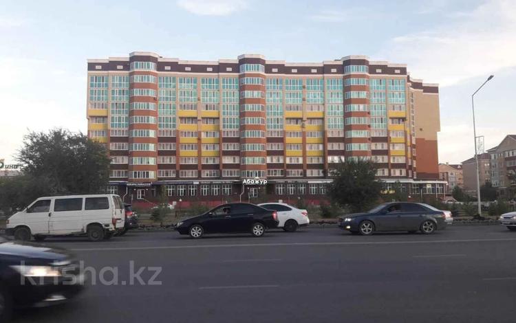 3-бөлмелі пәтер · 121.2 м² · 2/9 қабат, мкр. Алтын орда, проспект Алии Молдагуловой, бағасы: 69.5 млн ₸ в Актобе — фото 3