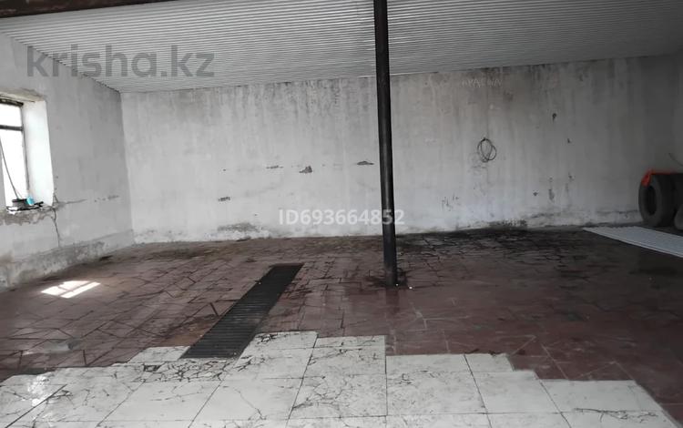 Гараж · 110 м² · Жакып акпаева 2 за 300 000 〒 в Астане, Сарыарка р-н — фото 6