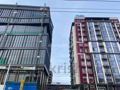 2-комнатная квартира · 65 м² · 5/12 этаж, Сейфуллина 533 за 76.5 млн 〒 в Алматы, Алмалинский р-н