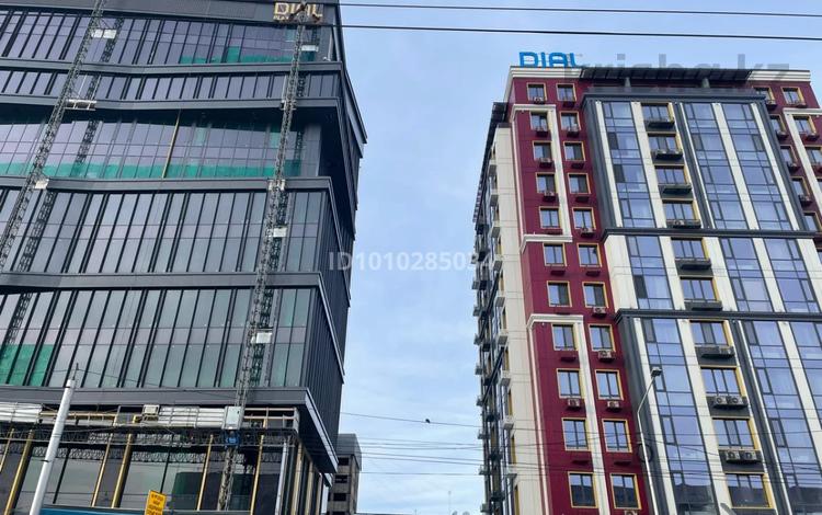 2-комнатная квартира · 65 м² · 5/12 этаж, Сейфуллина 533 за 76.5 млн ₸ в Алматы, Алмалинский р-н — фото 2