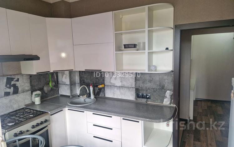 2-бөлмелі пәтер · 65 м² · 6 қабат, мкр Тастак-2 84 — Тургут озалы. толеби, бағасы: 300 000 ₸ в Алматы, Алмалинский р-н — фото 2