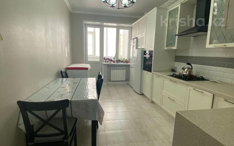 3-бөлмелі пәтер · 94.1 м² · 8/10 қабат, мкр. Алтын орда, Баишева, бағасы: 42 млн ₸ в Актобе — фото 2