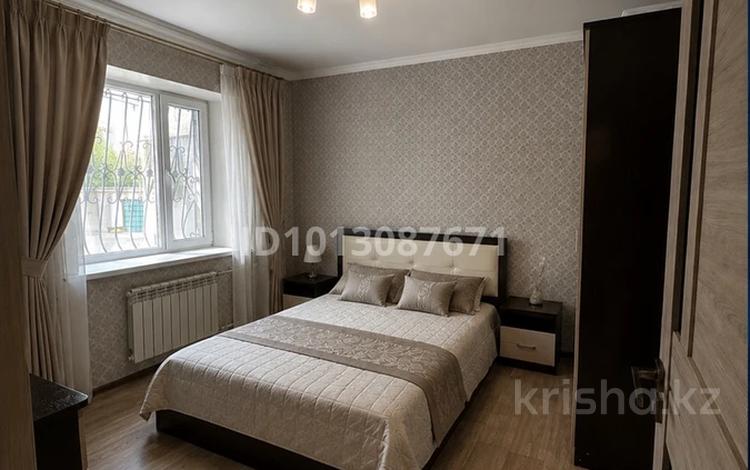 2-комнатная квартира · 55 м² · 1/12 этаж, Абая 159а за 10 000 ₸ в Таразе — фото 2