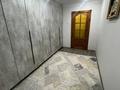3-бөлмелі пәтер · 64 м² · 4/5 қабат, Ыксанова 87/1, бағасы: 21 млн ₸ в Уральске, мкр Школьник — фото 5