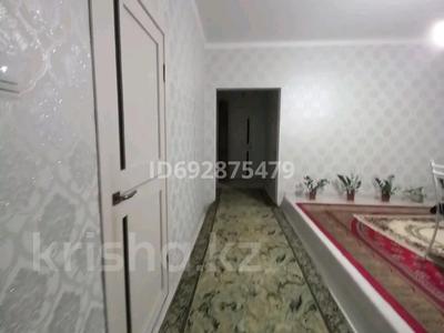 Отдельный дом • 4 комнаты • 150 м² • 10 сот., Қызыл төбе2 1638 — Үйдің қасында Дүкен,Мектеп,Аялдама барлығы жақын за 22 млн 〒 в Кызылтобе 2