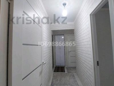 3-комнатная квартира · 68.2 м² · 2/5 этаж, Кенесары 26 — Ақбаян тойханасы жанында за 15 млн 〒 в Туркестане
