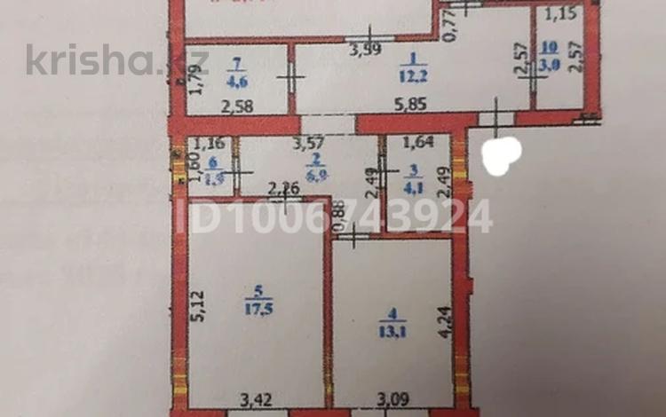 3-комнатная квартира · 118 м² · 7/9 этаж, Молдагуловой 15 за 41 млн 〒 в Уральске, мкр Школьник — фото 2