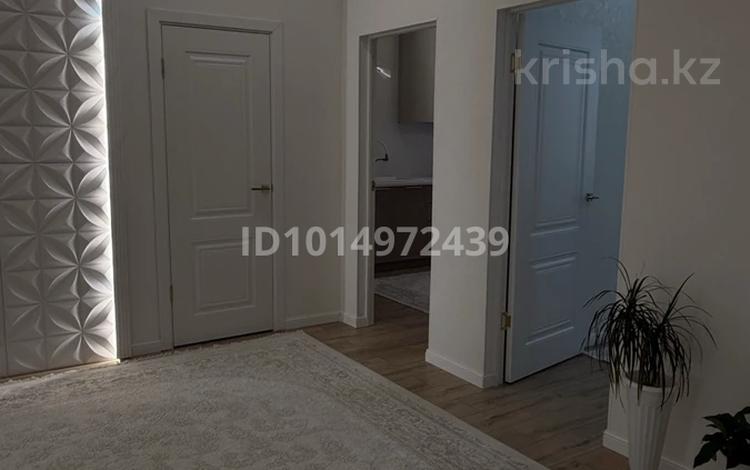 3-комнатная квартира · 118 м² · 7/8 этаж, 18 42 — 18 мкр 42 дом за 48 млн ₸ в Актау, 18-й мкр  — фото 2