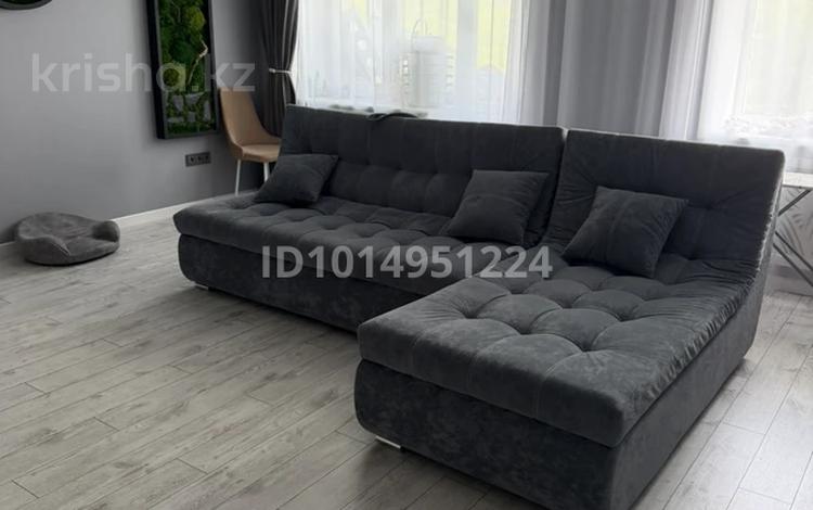 3-комнатная квартира · 84 м² · 4/5 этаж, мкр Новый Город, Ержанова 47/2 за 42 млн ₸ в Караганде, Казыбек би р-н — фото 2