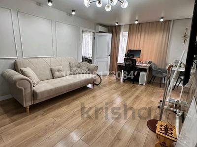 2-комнатная квартира · 40 м² · 5/5 этаж, Улица Лободы 42 за 21.5 млн 〒 в Караганде, Казыбек би р-н