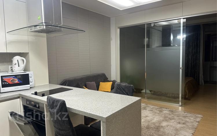 1-комнатная квартира · 42 м² · 18/28 этаж, Кошкарбаева 10/1 — Таульсыздык за 270 000 ₸ в Астане, Сарайшык р-н — фото 2