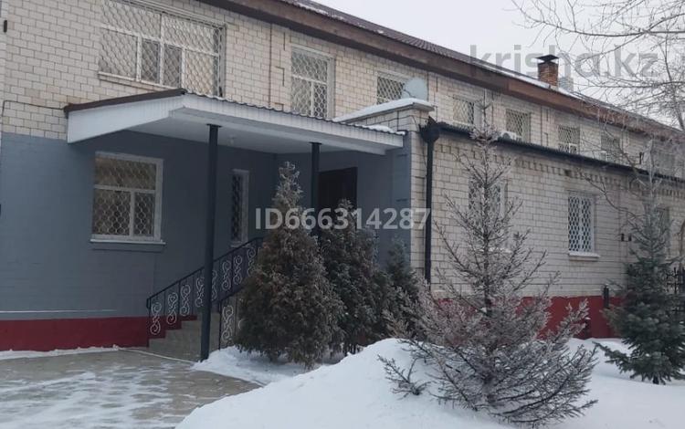 Отдельный дом • 7 комнат • 650 м² • 20 сот., Астана 10/1 за 195 млн 〒 в Павлодаре — фото 2