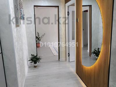 3-комнатная квартира · 58 м² · 1/5 этаж, 5 мкрн 10 за 23.5 млн ₸ в Атырау, мкр Привокзальный-5