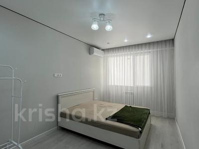 2-бөлмелі пәтер · 60 м² · 6/10 қабат, Толе би, бағасы: 300 000 ₸ в Алматы, Ауэзовский р-н