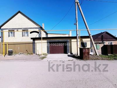 Отдельный дом · 8 комнат · 247.6 м² · 8 сот., мкр Городской Аэропорт, ул курмангазы 156 за 60 млн 〒 в Караганде, Казыбек би р-н