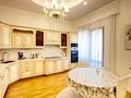 4-бөлмелі пәтер · 210 м² · 6/7 қабат, Кабанбай Батыра 13, бағасы: ~ 135 млн ₸ в Астане, Нура р-н — фото 11