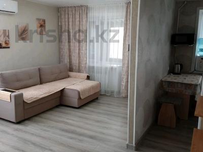 1-бөлмелі пәтер · 29 м² · 4/4 қабат, Аманжолова 22 кв 32 — Парк Наурыз пересечение ул.Некрасова, центральный рынок, бағасы: 13 000 ₸ в Жезказгане