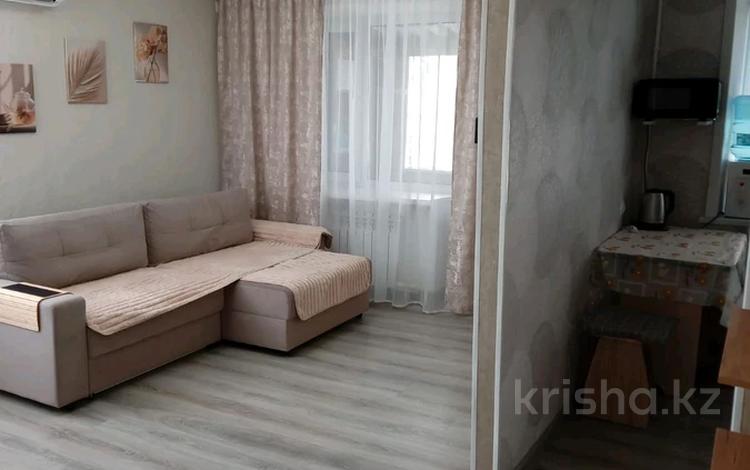 1-комнатная квартира · 29 м² · 4/4 этаж, Аманжолова 22 кв 32 — Парк Наурыз пересечение ул.Некрасова, центральный рынок за 13 000 ₸ в Жезказгане — фото 2
