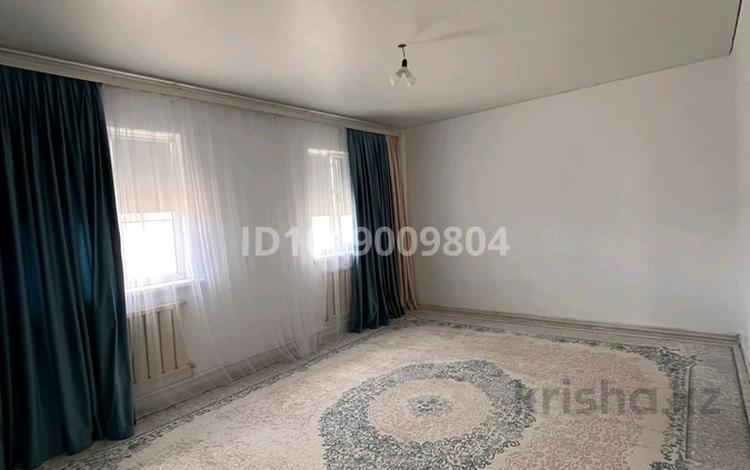 Отдельный дом · 3 комнаты · 120 м² · 7 сот., мкр Зарослый, С/о рыбник — 1улица слева за 15.5 млн ₸ в Атырау — фото 2