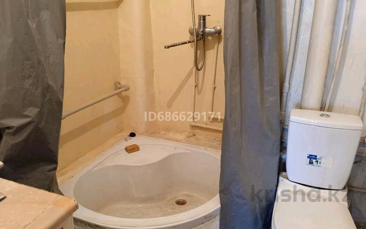 1-комнатная квартира · 18 м² · 8/9 этаж, Дулатова 206 — Рынок Жансая за 6 млн ₸ в Семее — фото 2