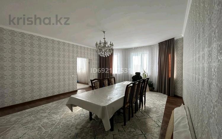 Жеке үй • 5 бөлмелер • 150 м² • 11 сот., Аскарова 395 А, бағасы: 36.5 млн 〒 в Таразе — фото 14