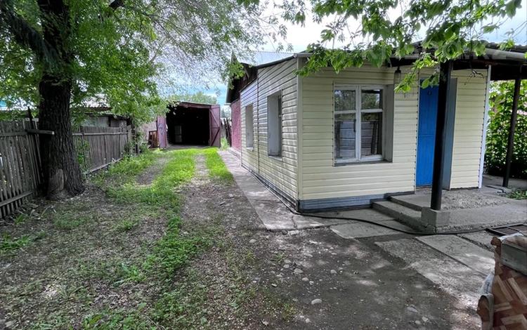 Үйдің бір бөлігі · 4 бөлме · 57 м² · 7.7 сот., Талаптан Ахметжан 25, бағасы: 13.9 млн ₸ в Усть-Каменогорске — фото 3