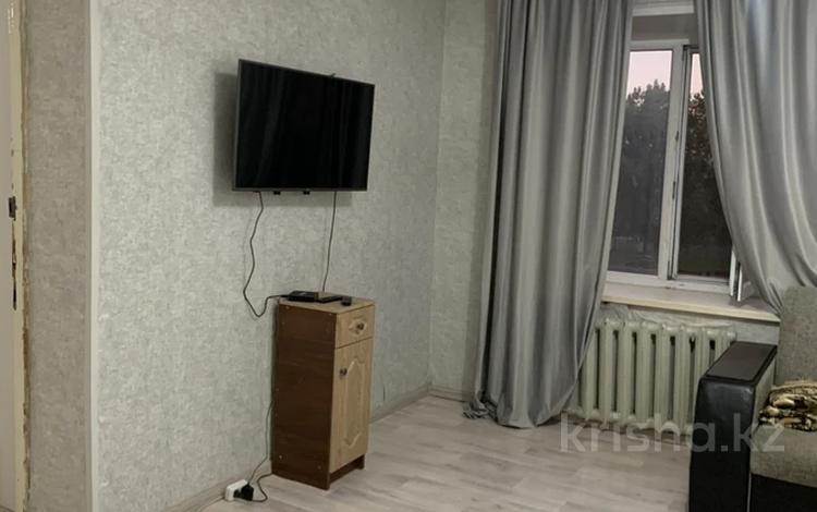2-бөлмелі пәтер · 49 м² · 3/9 қабат, Жаңа қала ш/а., ул. Анжерская 39 — ул. Ермекова, бағасы: 17 млн ₸ в Караганде, Казыбек би р-н — фото 2