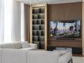 4-комнатная квартира · 180 м² · 14 этаж, Сарайшык 34а за 1.5 млн ₸ в Астане, Есильский р-н — фото 2