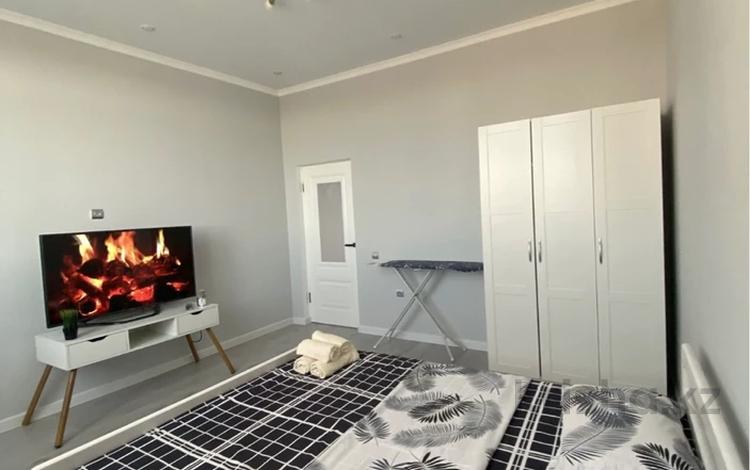 1-комнатная квартира · 40 м² · 2/4 этаж, Кабанбай Батыра за 2 000 〒 в Талдыкоргане — фото 2