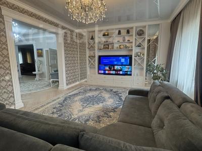 4-бөлмелі пәтер · 233.3 м² · 5/6 қабат, Кызыл жибек 30а, бағасы: 147 млн ₸ в Астане, Есильский р-н