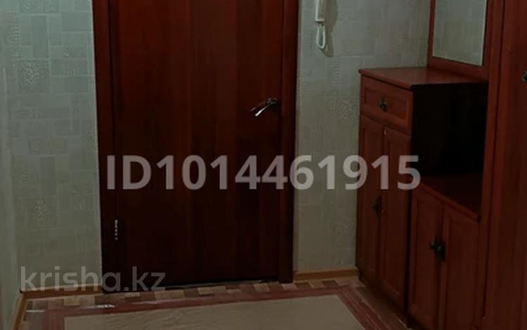 2-комнатная квартира · 60 м² · 5/5 этаж, М/н Акмечить 25 за 120 000 ₸ в  — фото 2