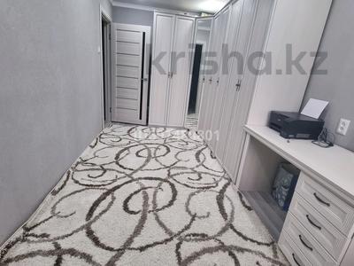 2-бөлмелі пәтер · 45 м² · 4/5 қабат, мкр Айгуль 11 — Абулхайыр хана переулок желтоксан, бағасы: 20 млн ₸ в Уральске