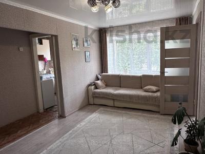 3-бөлмелі пәтер · 43 м² · 2/5 қабат, Валиханова, бағасы: ~ 14.3 млн ₸ в Петропавловске