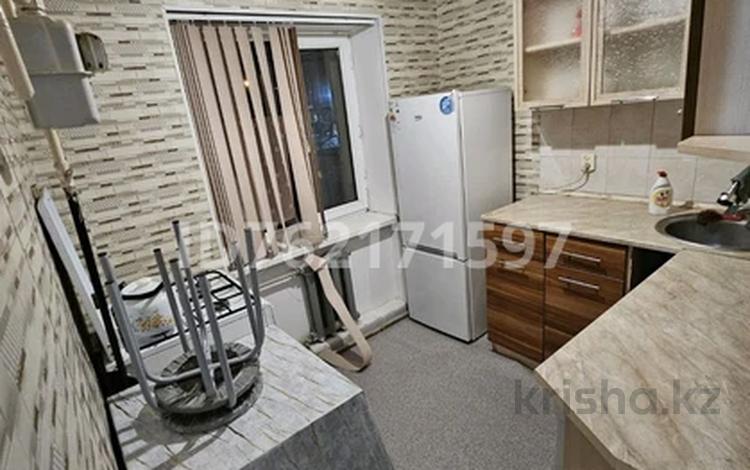 2-бөлмелі пәтер · 34 м² · 1/3 қабат, Айтбаева 43 — Бегым ана, бағасы: 8 000 ₸ в  — фото 6