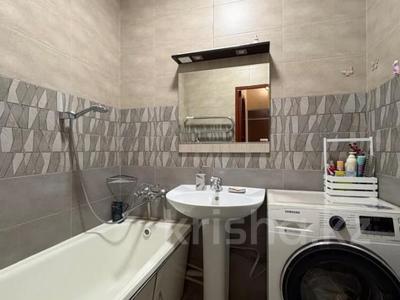3-бөлмелі пәтер · 71.2 м² · 6/9 қабат, мкр Аксай-3, бағасы: 46 млн ₸ в Алматы, Ауэзовский р-н