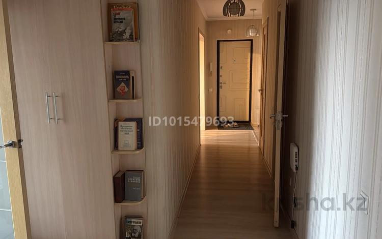 4-комнатная квартира · 76 м² · 10/12 этаж, мкр Тастак-2, Розыбакиева 59 — Розыбакиева Толеби, рядом Оптовка гимназия за 400 000 ₸ в Алматы, Алмалинский р-н — фото 2
