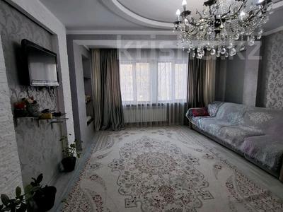 2-комнатная квартира · 60 м² · 2/8 этаж, Микрорайон Алтын ауыл 7 за 250 000 〒 в Каскелене