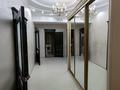 2-комнатная квартира · 80 м² · 1/10 этаж, мкр Нурсая, Габдиева 47 за 300 000 ₸ в Атырау