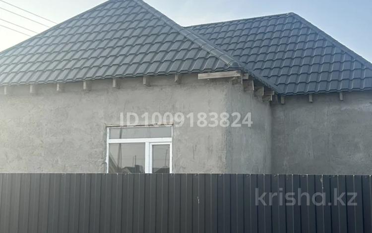 Отдельный дом · 3 комнаты · 108 м² · 10 сот., пгт Балыкши, Жанаталап — Жанаталап за 17 млн 〒 в Атырау — фото 2